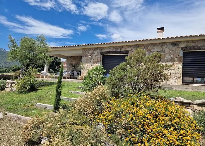 Maison Type Bergerie Proche Porto-vecchio *