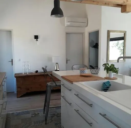 Maison Type Bergerie Proche Porto-vecchio *